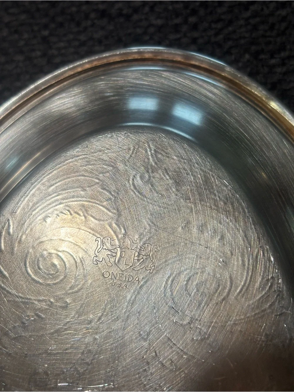 Vintage Oneida Silver Creamer & Embossed Oval Tray Set - Elegant Serving Pieces